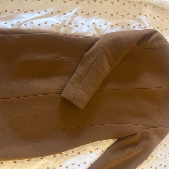 Aritizia Wool Cashmere Cocoon Coat XS in Cigar - Picture 7 of 8